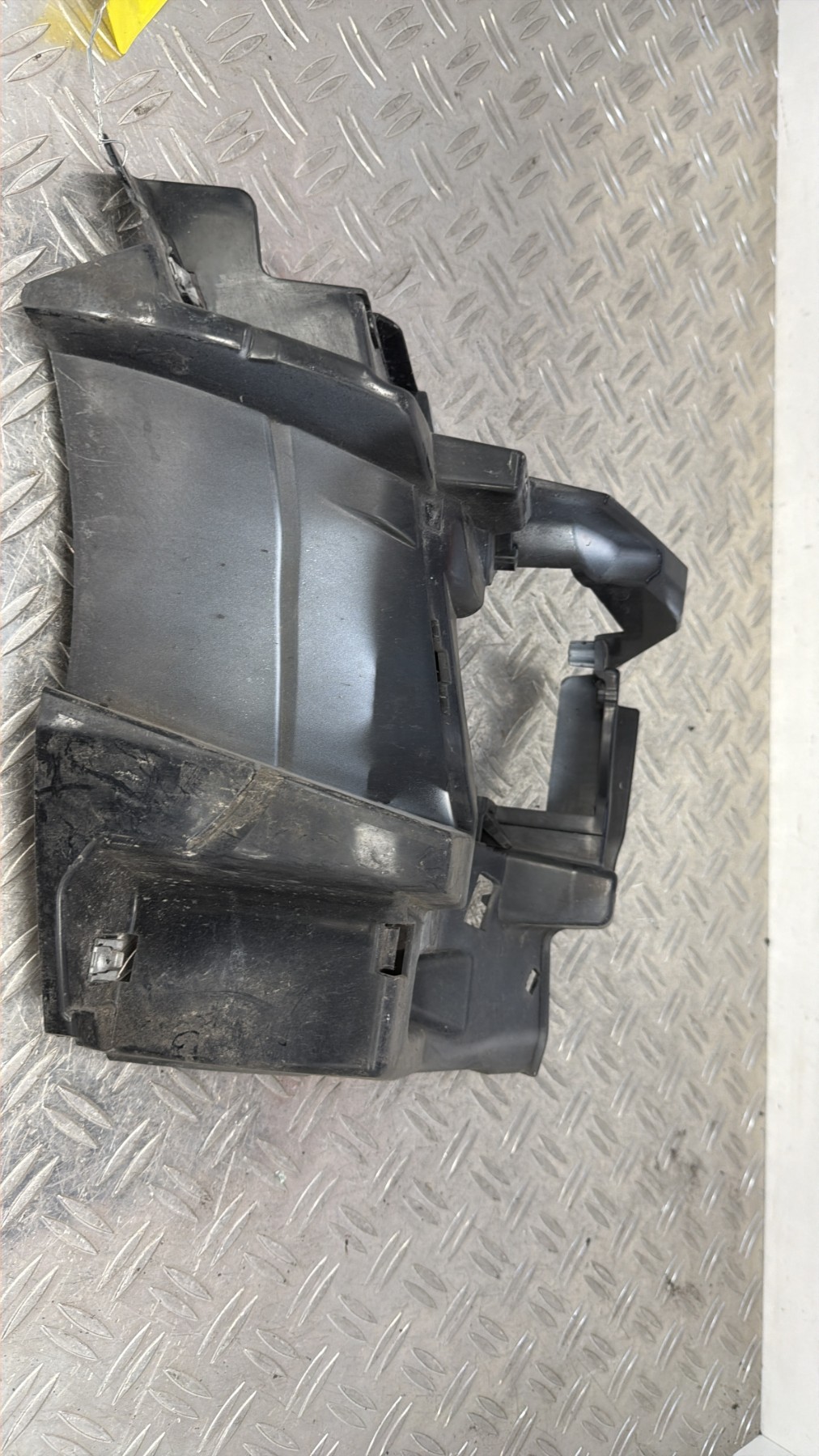 Support anti brouillard avant BMW SERIE 2 F22 COUPE PHASE 1 – 51117293882