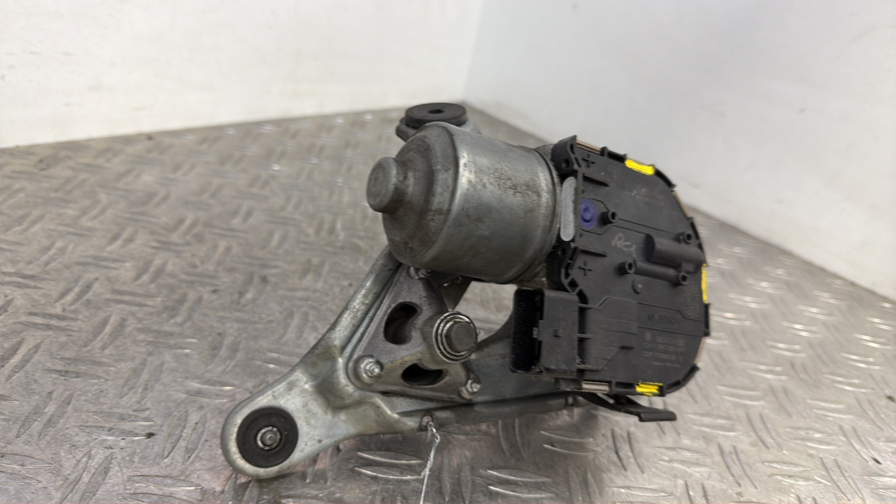 Moteur essuie glace avant gauche PEUGEOT 508 1 PHASE 2 – 9816172780