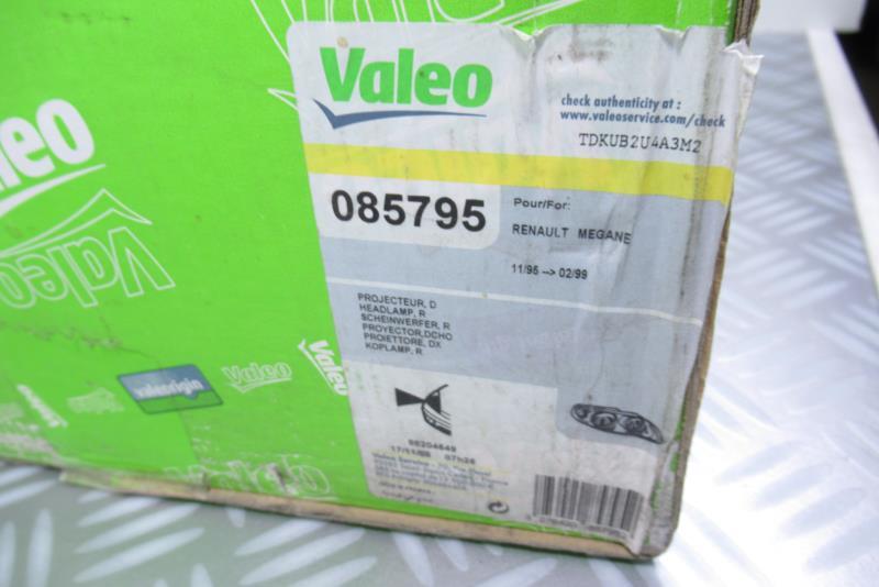 Optique avant principal droit (feux)(phare) RENAULT MEGANE 1 PHASE 1 – 85795