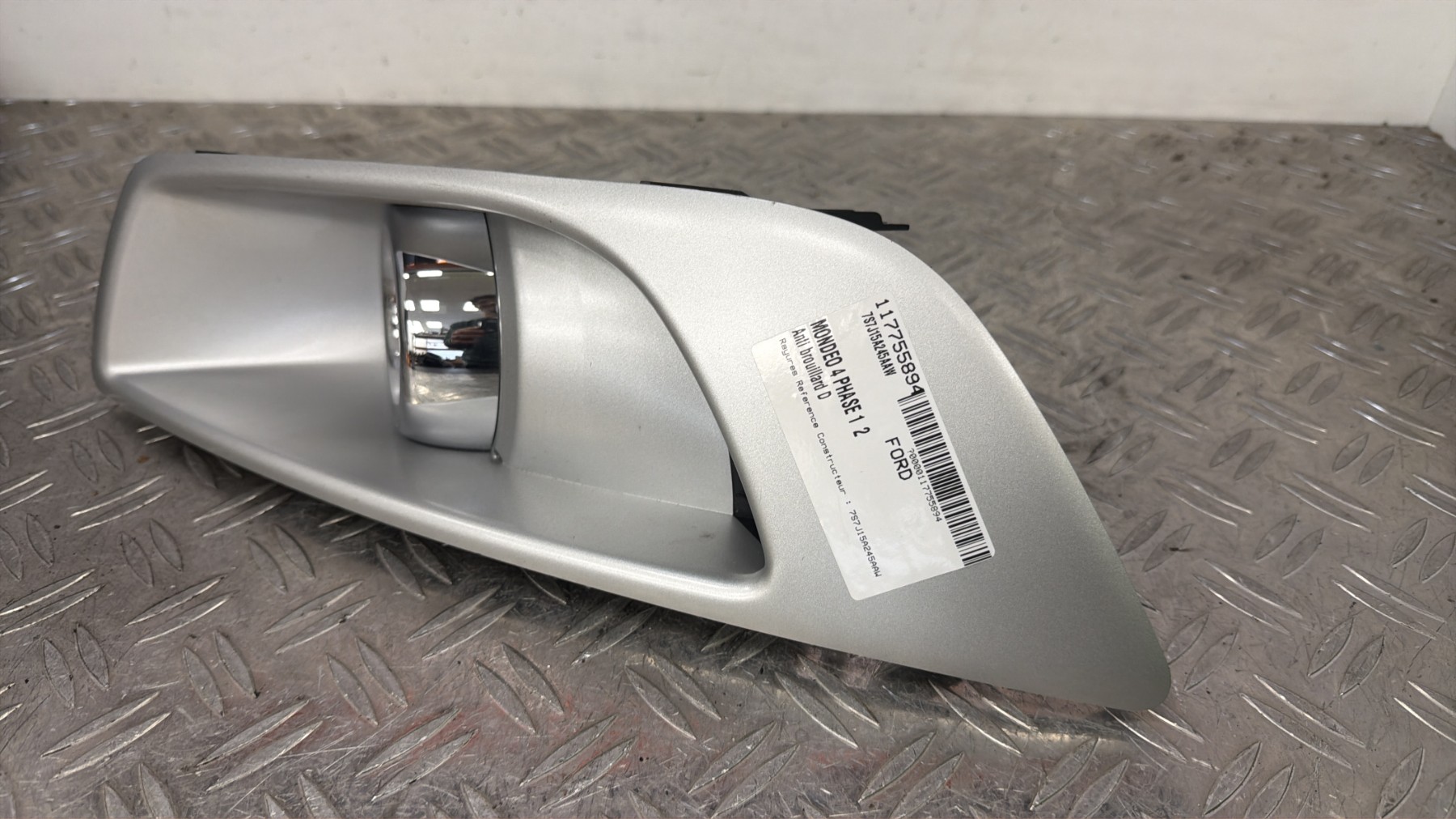 Anti brouillard droit (feux) FORD MONDEO 4 PHASE 1 – 7S7J15A245AAW