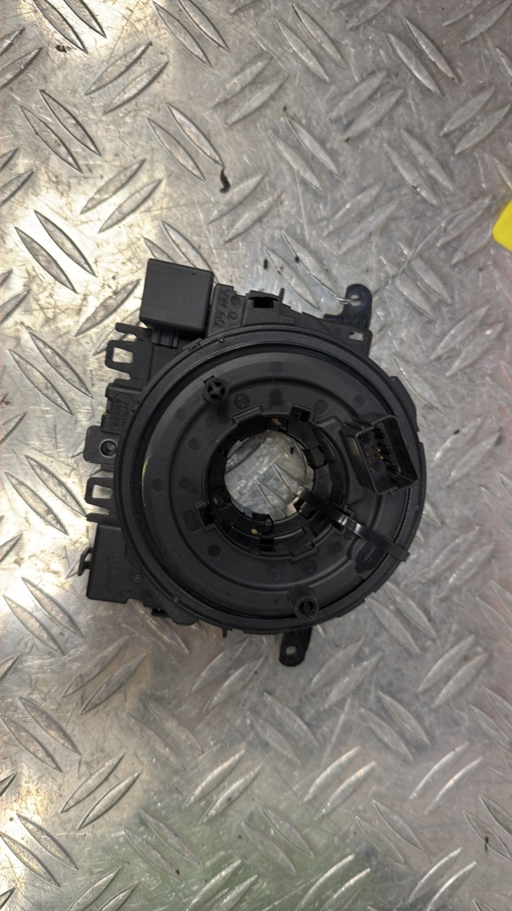 Contacteur tournant VOLKSWAGEN T-ROC PHASE 1 – 5Q1953569H