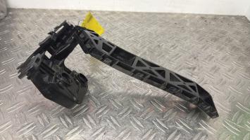 Support de pare chocs arriere VOLKSWAGEN T-ROC PHASE 1 – 2GA807393