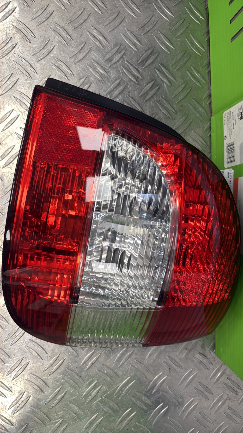 Feu arriere principal droit (feux) RENAULT SCENIC 1 PHASE 2 – 87563