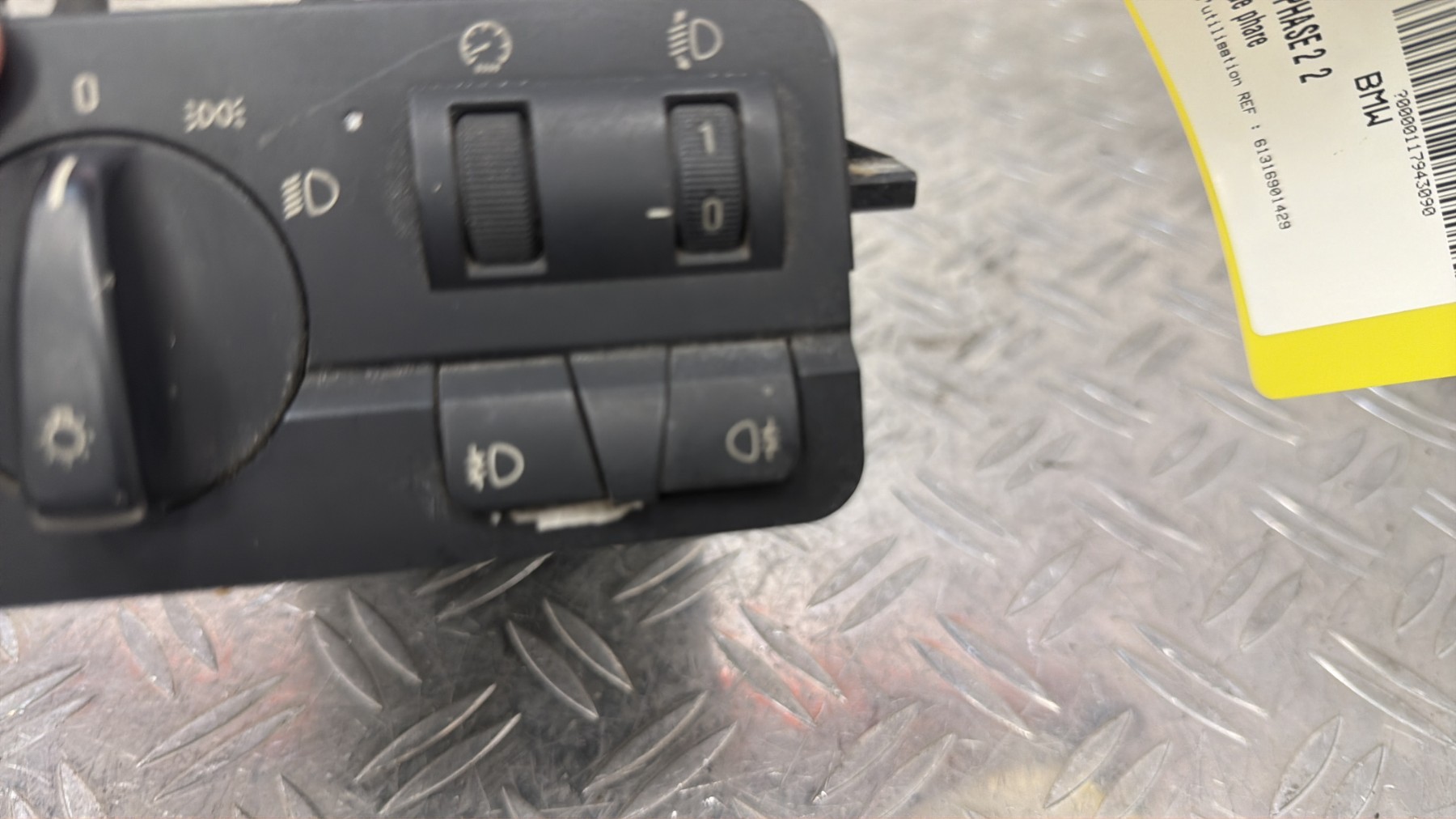 Commande de phare BMW SERIE 3 E46 PHASE 2 – 61316901429