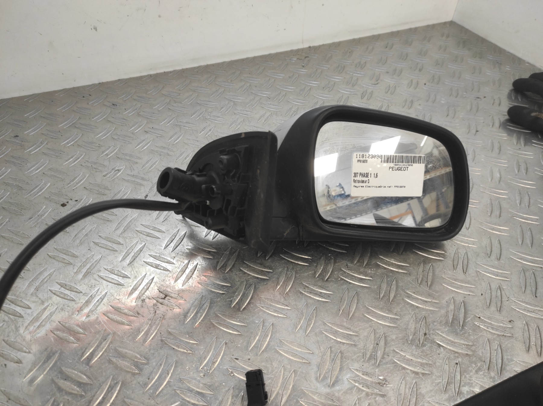 Retroviseur droit PEUGEOT 307 PHASE 1 – PP916070