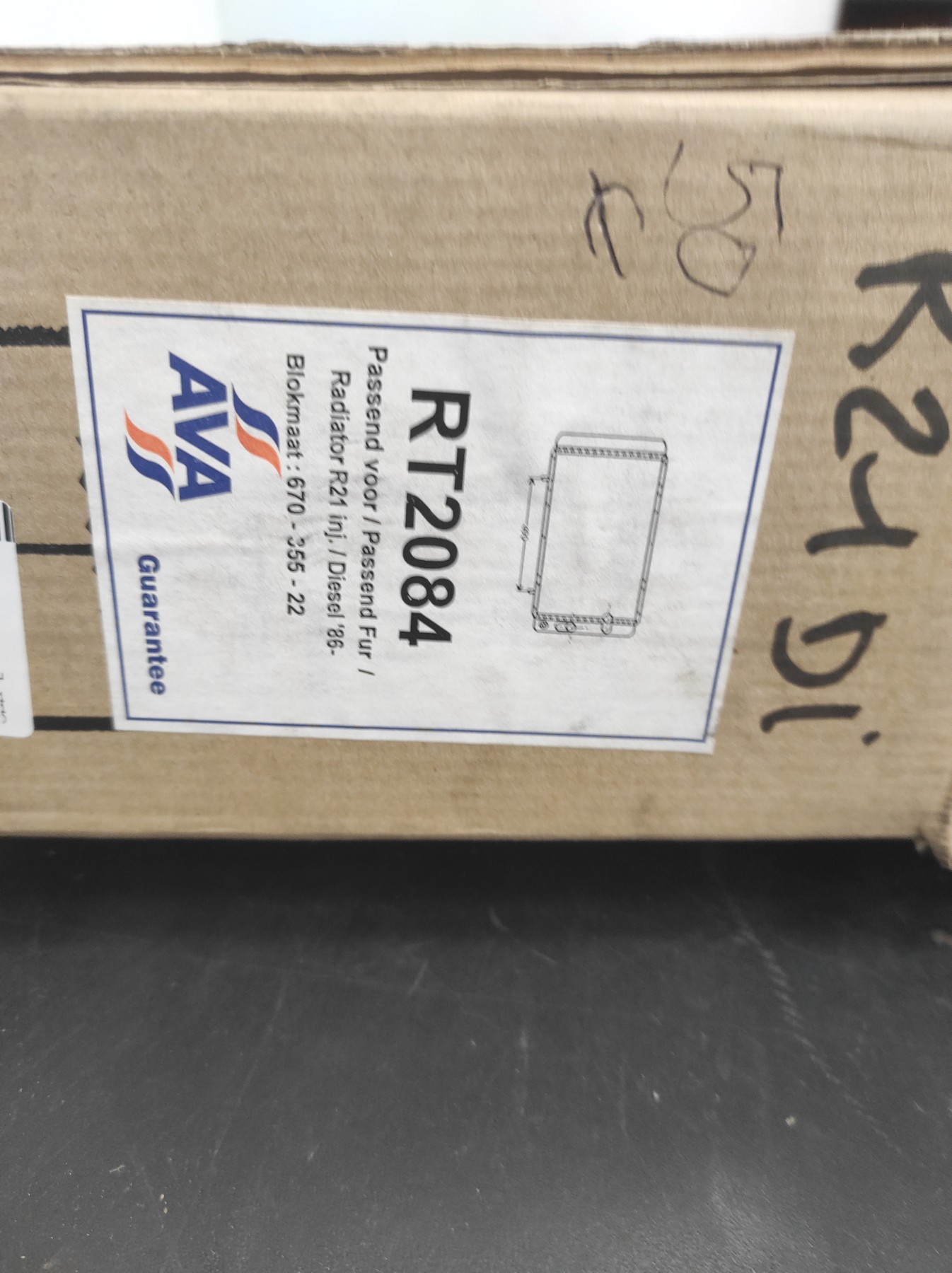 Radiateur eau RENAULT R21 PHASE 2 – RT2084