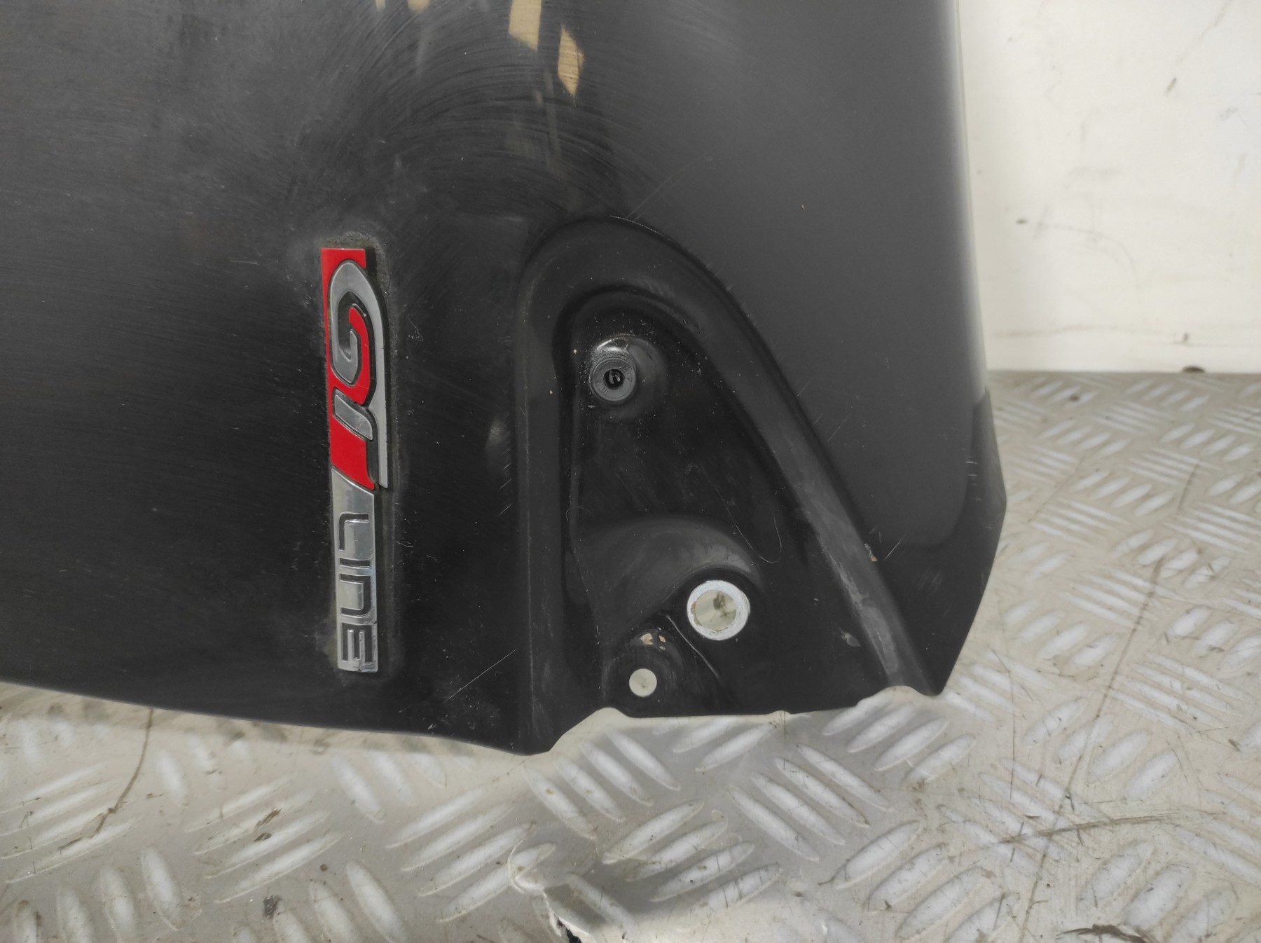 Aile avant gauche PEUGEOT 208 1 PHASE 2