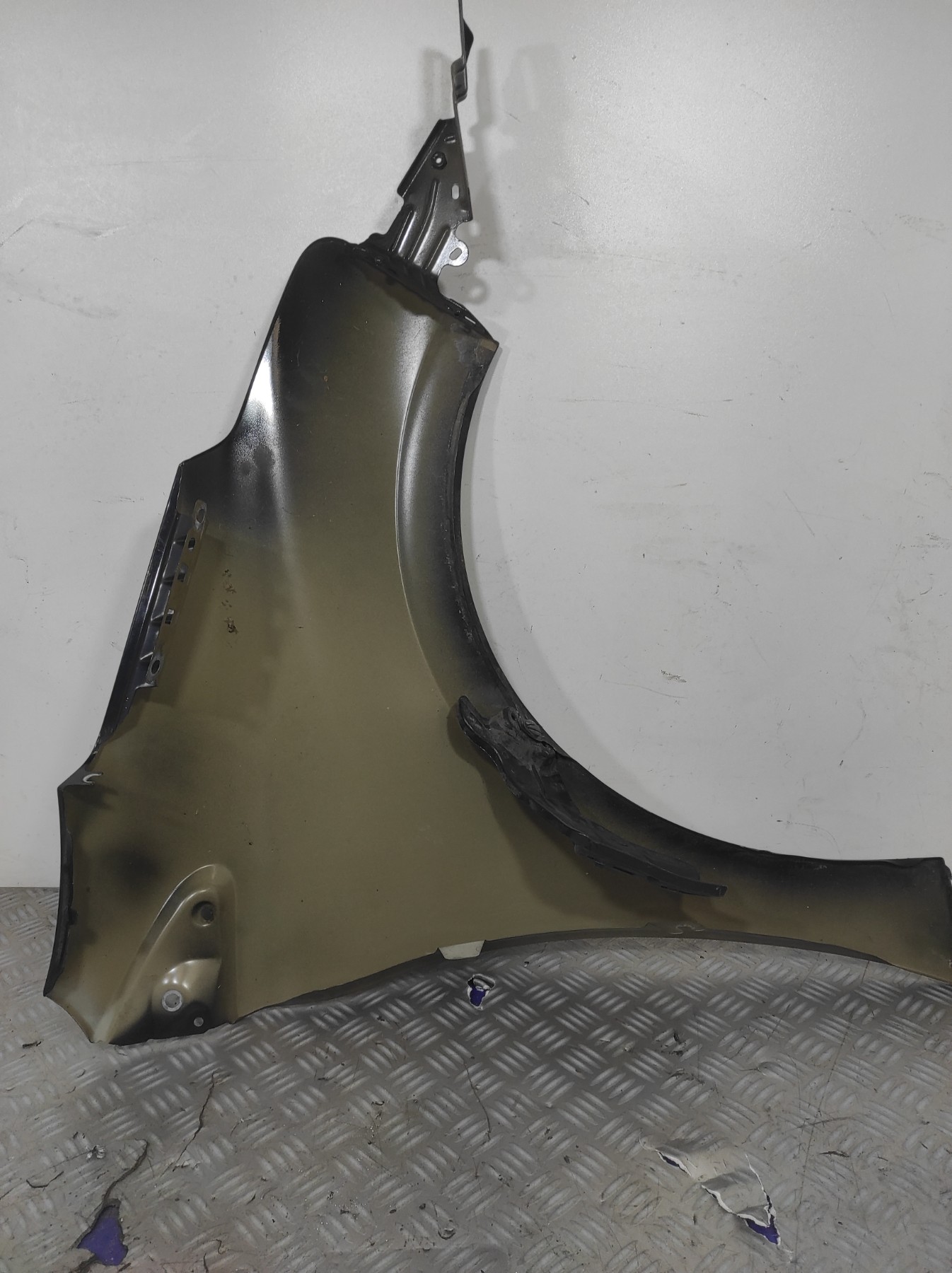 Aile avant gauche PEUGEOT 208 1 PHASE 2