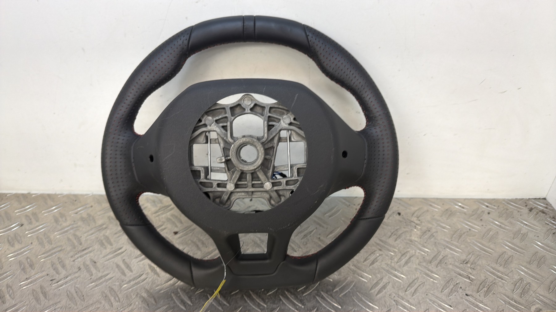 Volant PEUGEOT 208 1 PHASE 2 – 623690160A