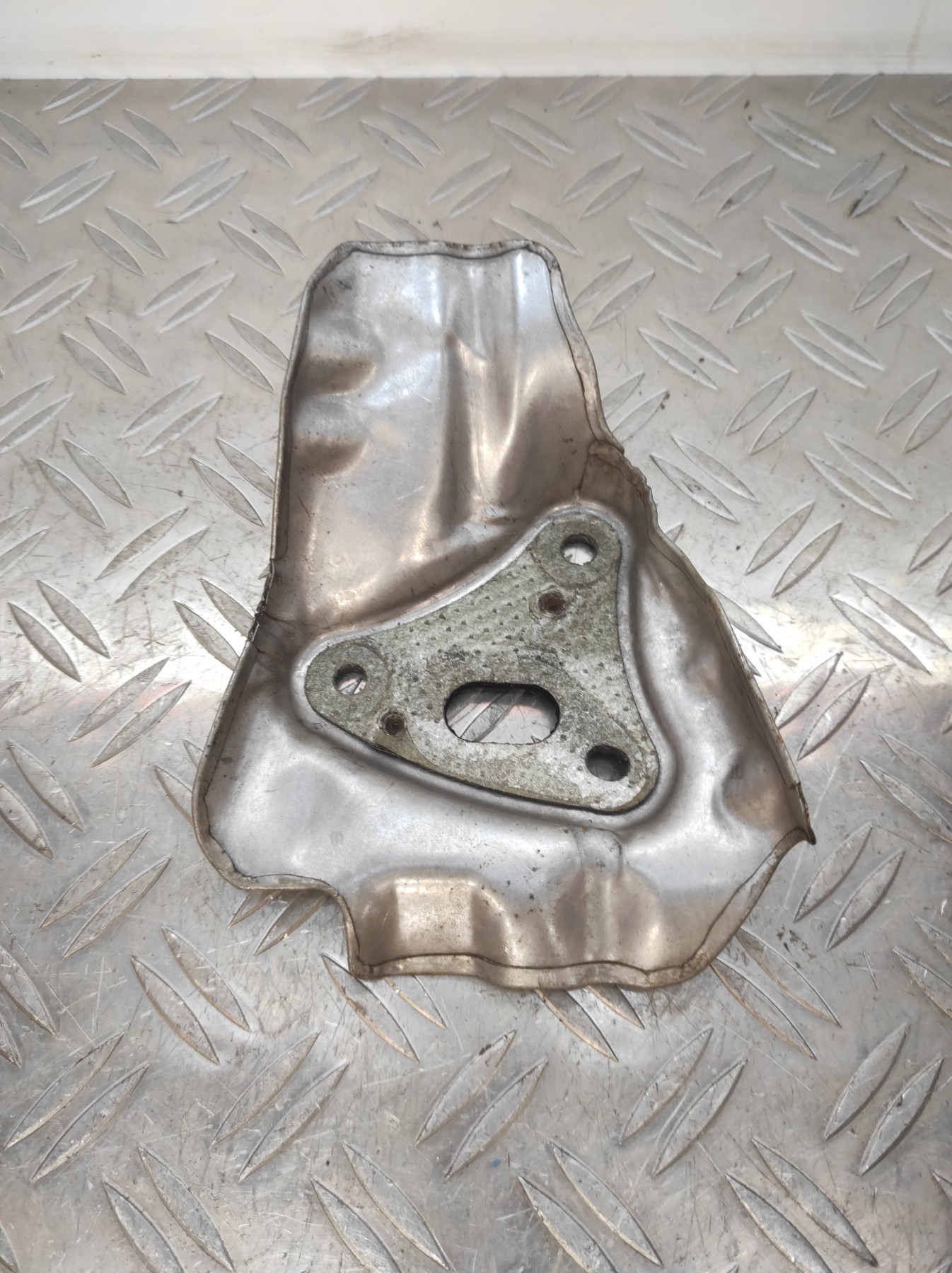 Grille de protection RENAULT CLIO 3 PHASE 1 – 8200748440