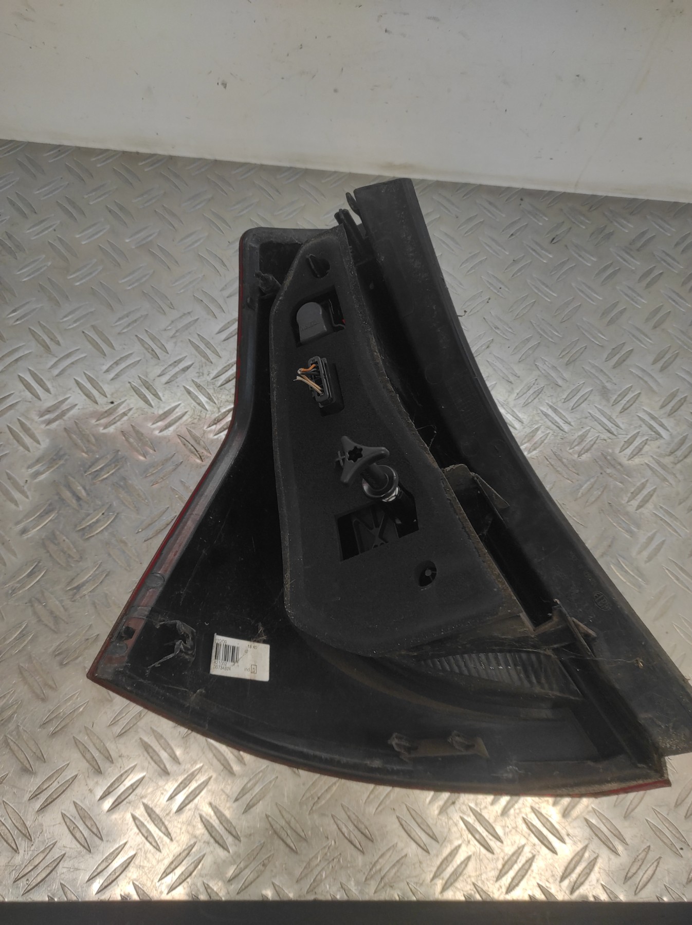 Feu arriere principal droit (feux) DACIA SANDERO 1 – 8200734824