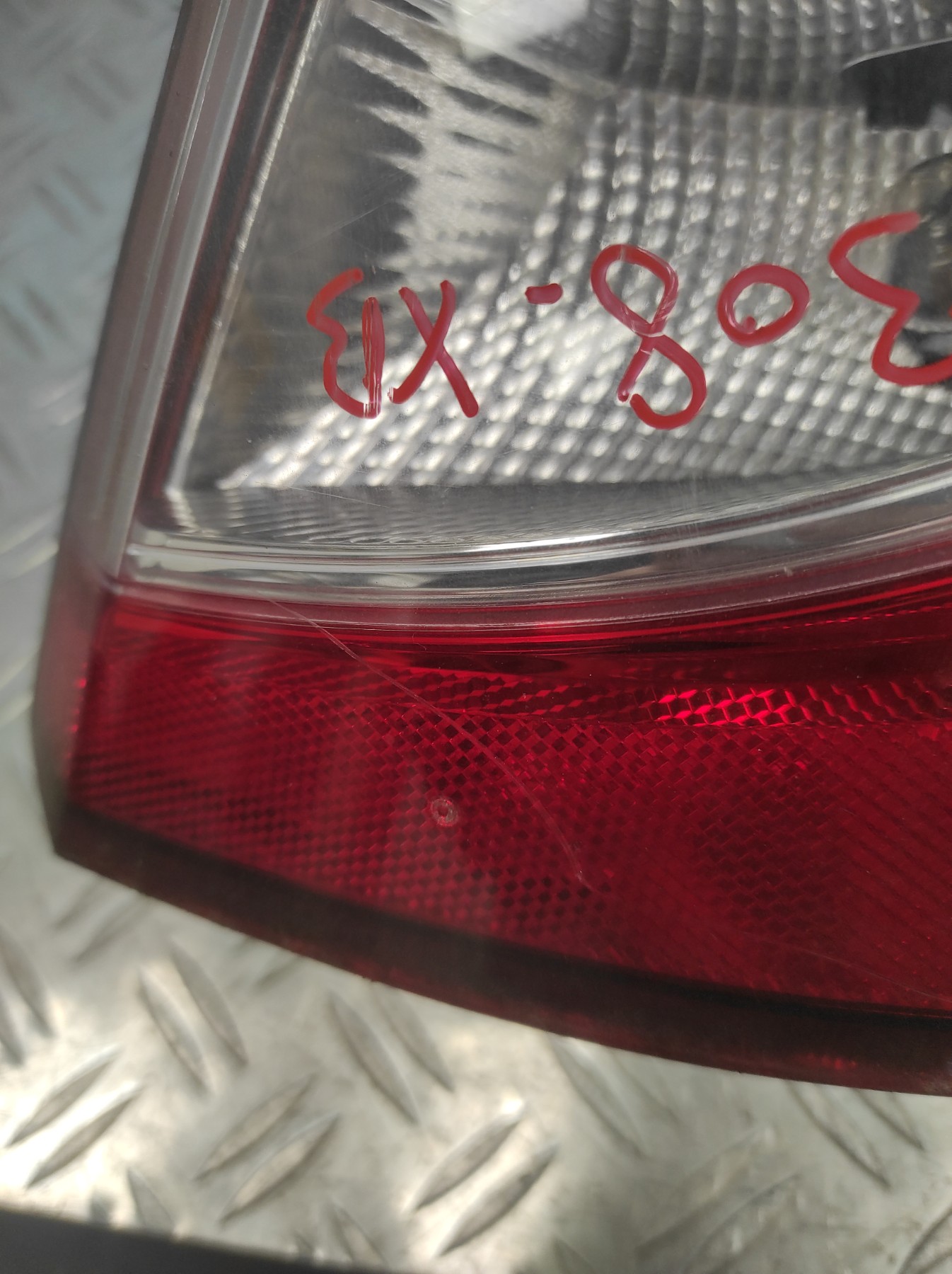 Feu arriere principal droit (feux) DACIA SANDERO 1 – 8200734824