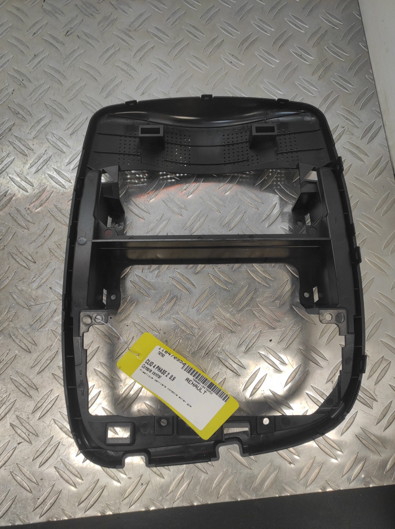 Console central (interieur plastique) RENAULT CLIO 4 PHASE 2 – TK782