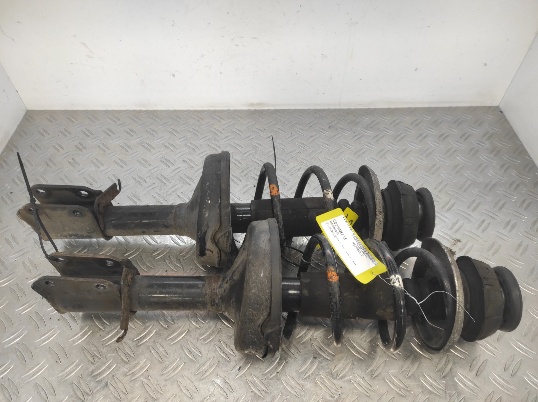 Amortisseurs avant RENAULT CLIO 2 PHASE 2