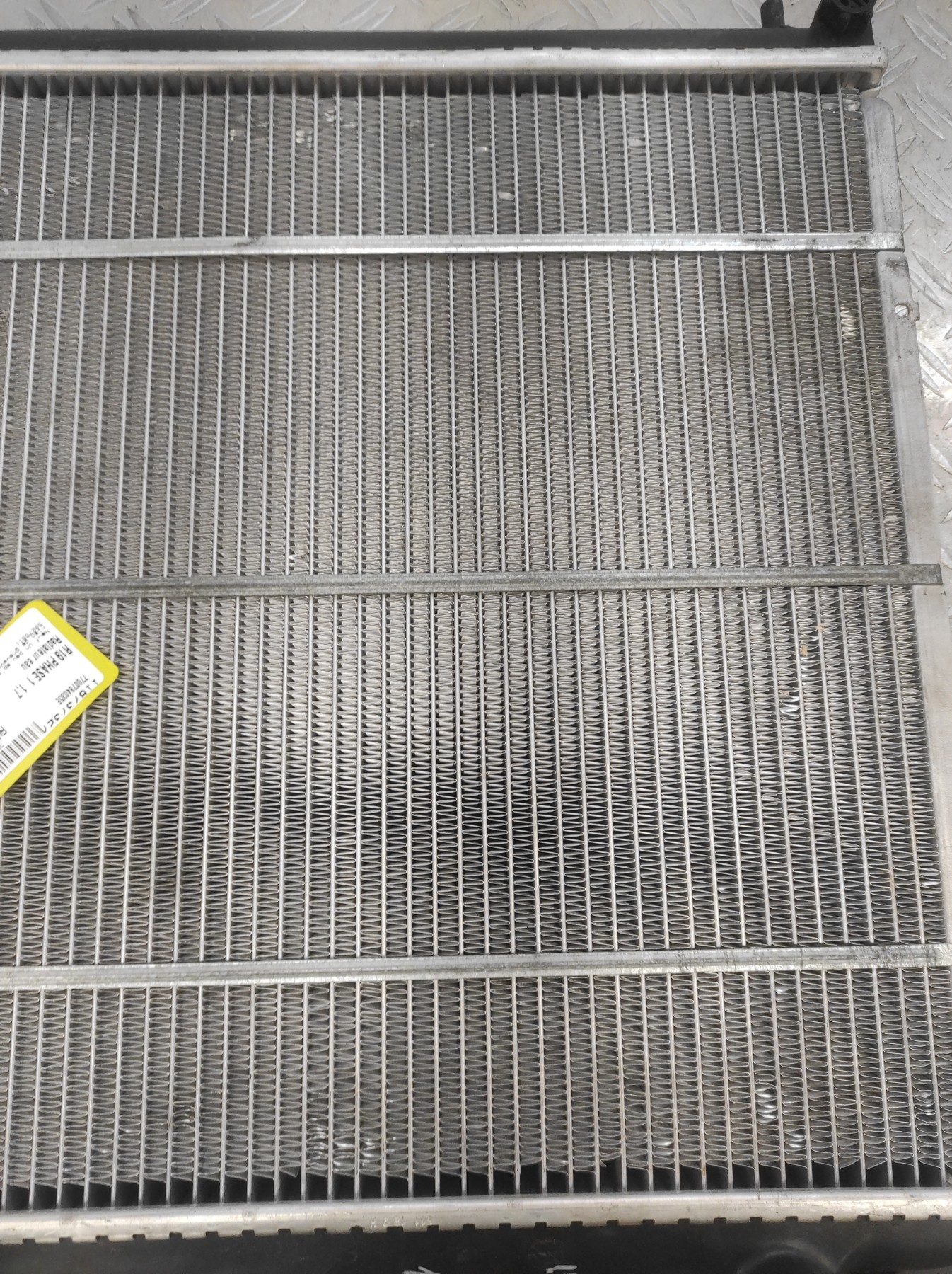 Radiateur eau RENAULT R19 PHASE 1 – 7700784035E