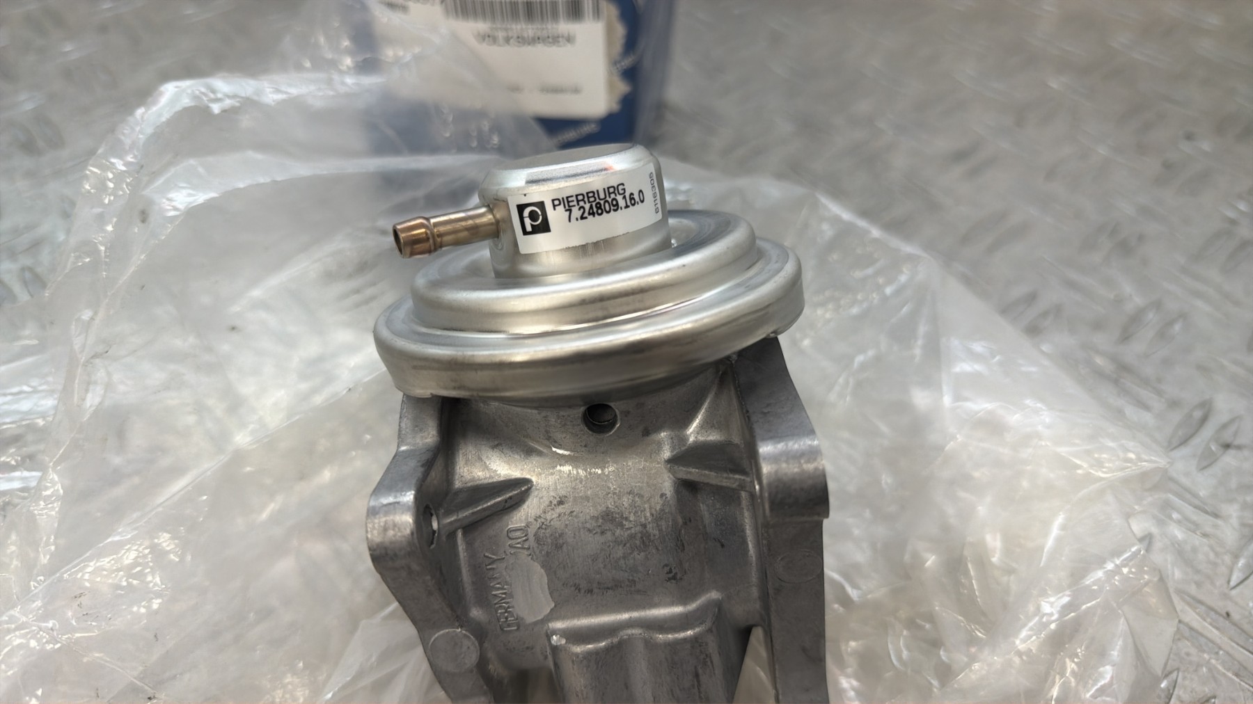 Vanne EGR VOLKSWAGEN GOLF 5 – 724809160