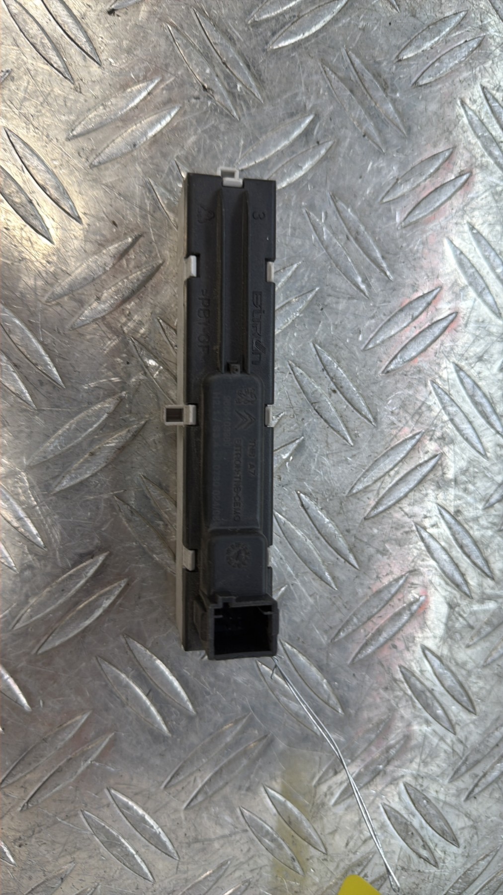 Afficheur PEUGEOT 207 PHASE 2 – 9665103980