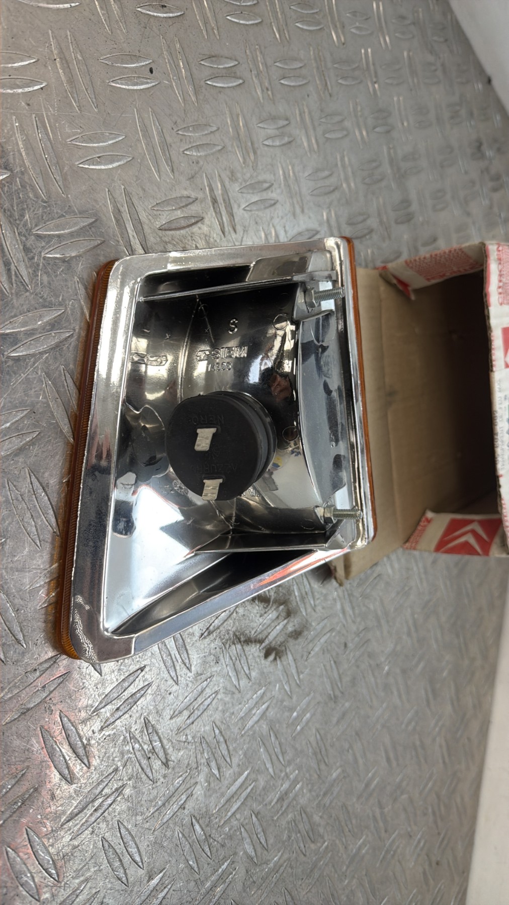 Repetiteur clignotant avant gauche (Feux) CITROEN C35 – 95604092