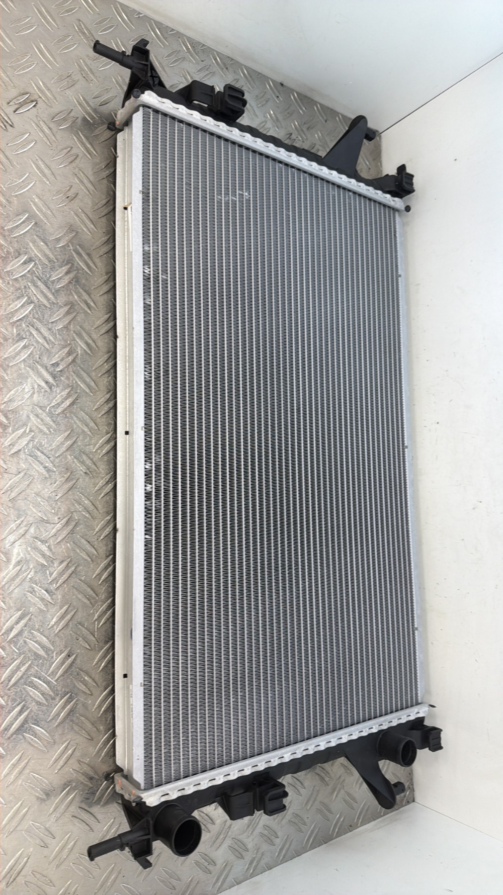 Radiateur eau RENAULT ESPACE 4 PHASE 2 – 8200008766