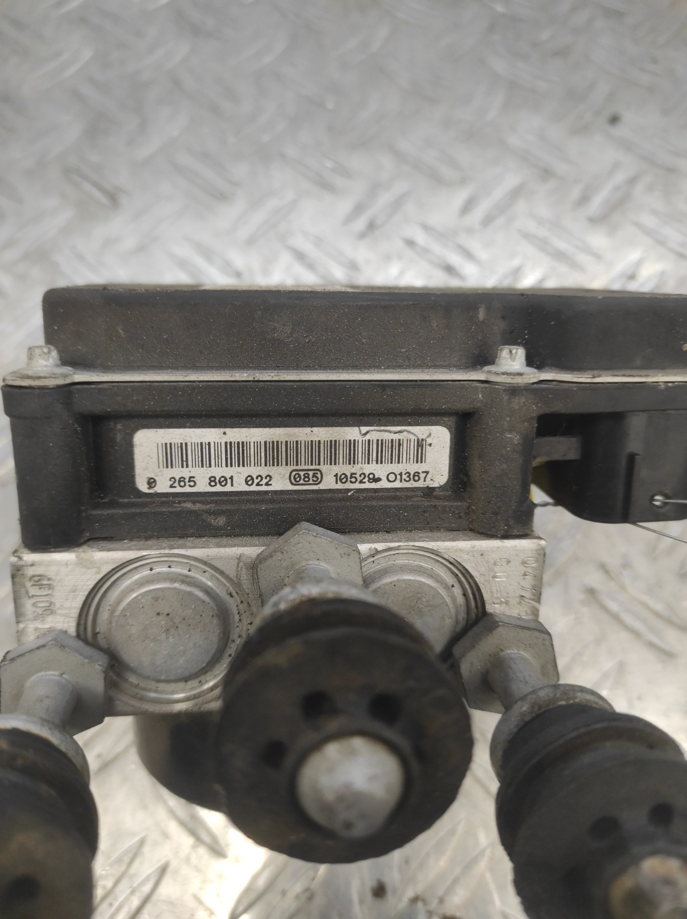 Bloc ABS (freins anti-blocage) VOLKSWAGEN POLO 5 PHASE 1 – 6R0907379AE