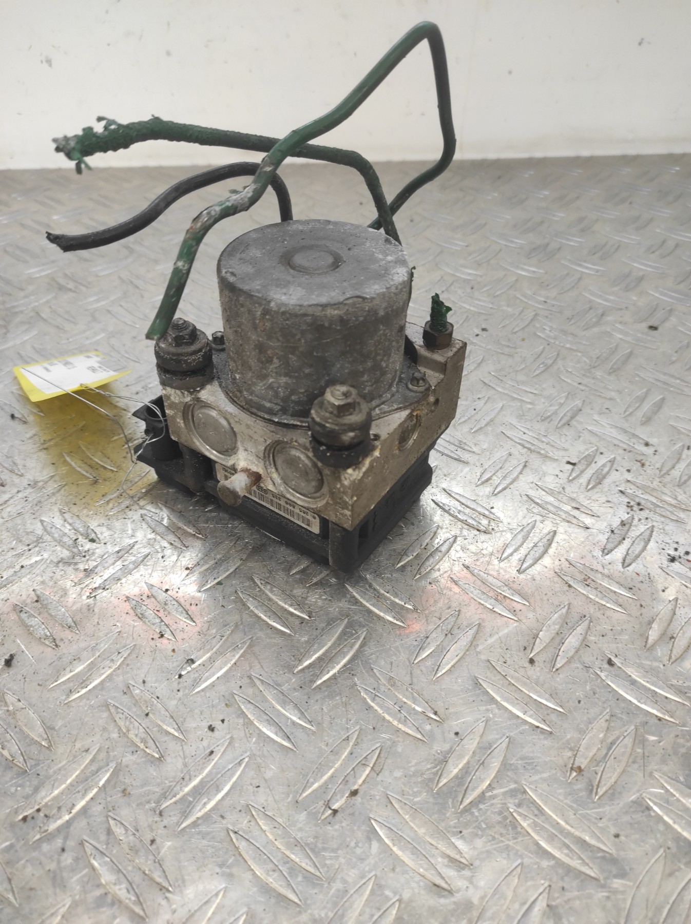 Bloc ABS (freins anti-blocage) RENAULT CLIO 2 PHASE 2 – 265800335