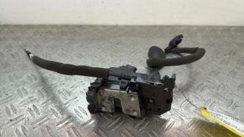 Serrure arriere droit RENAULT CLIO 4 PHASE 2 – 825002104R