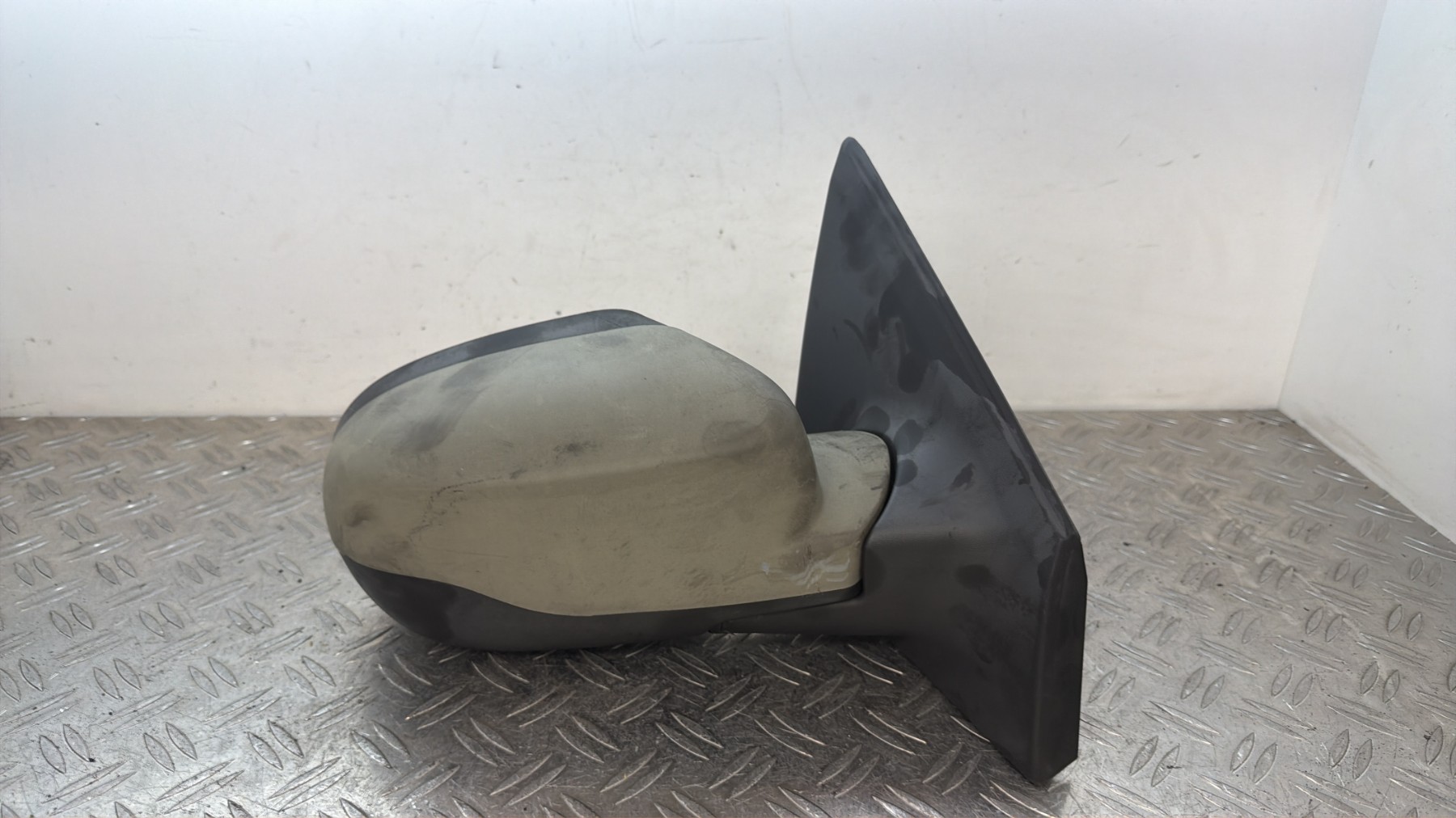 Retroviseur droit RENAULT CLIO 3 PHASE 2 – 7701071866