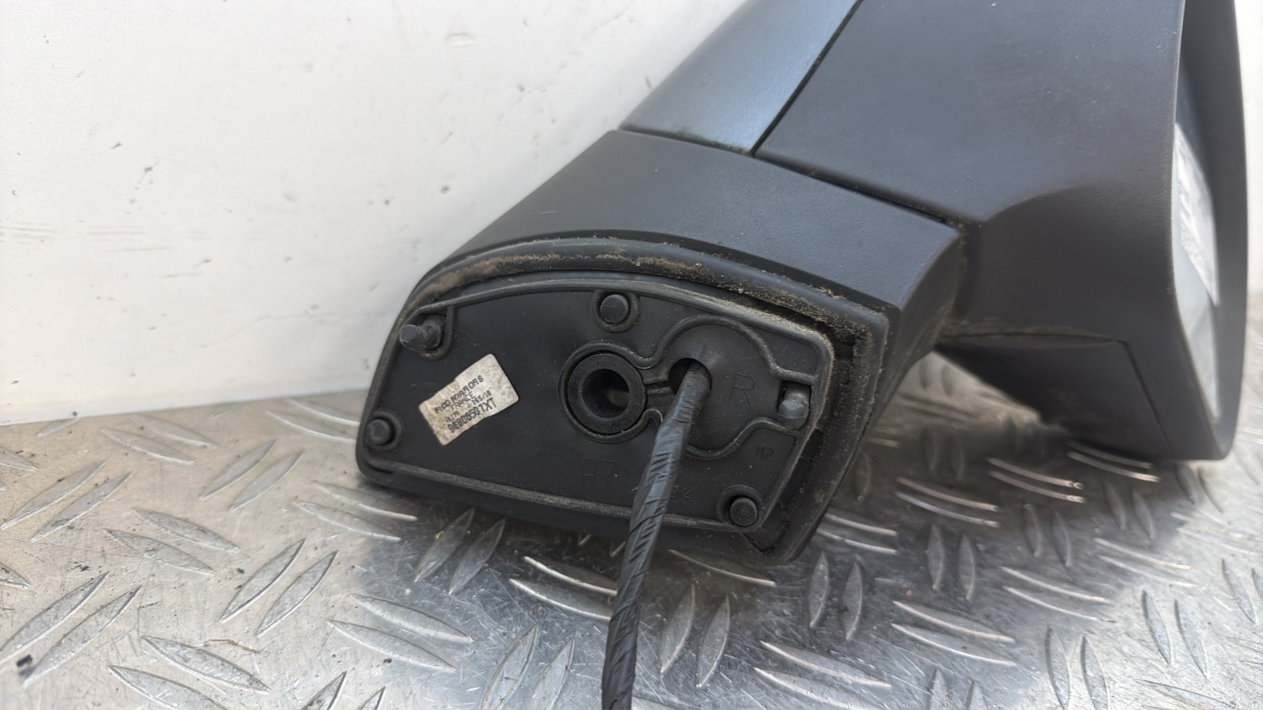 Retroviseur droit PEUGEOT 207 PHASE 2 – 96806501XT