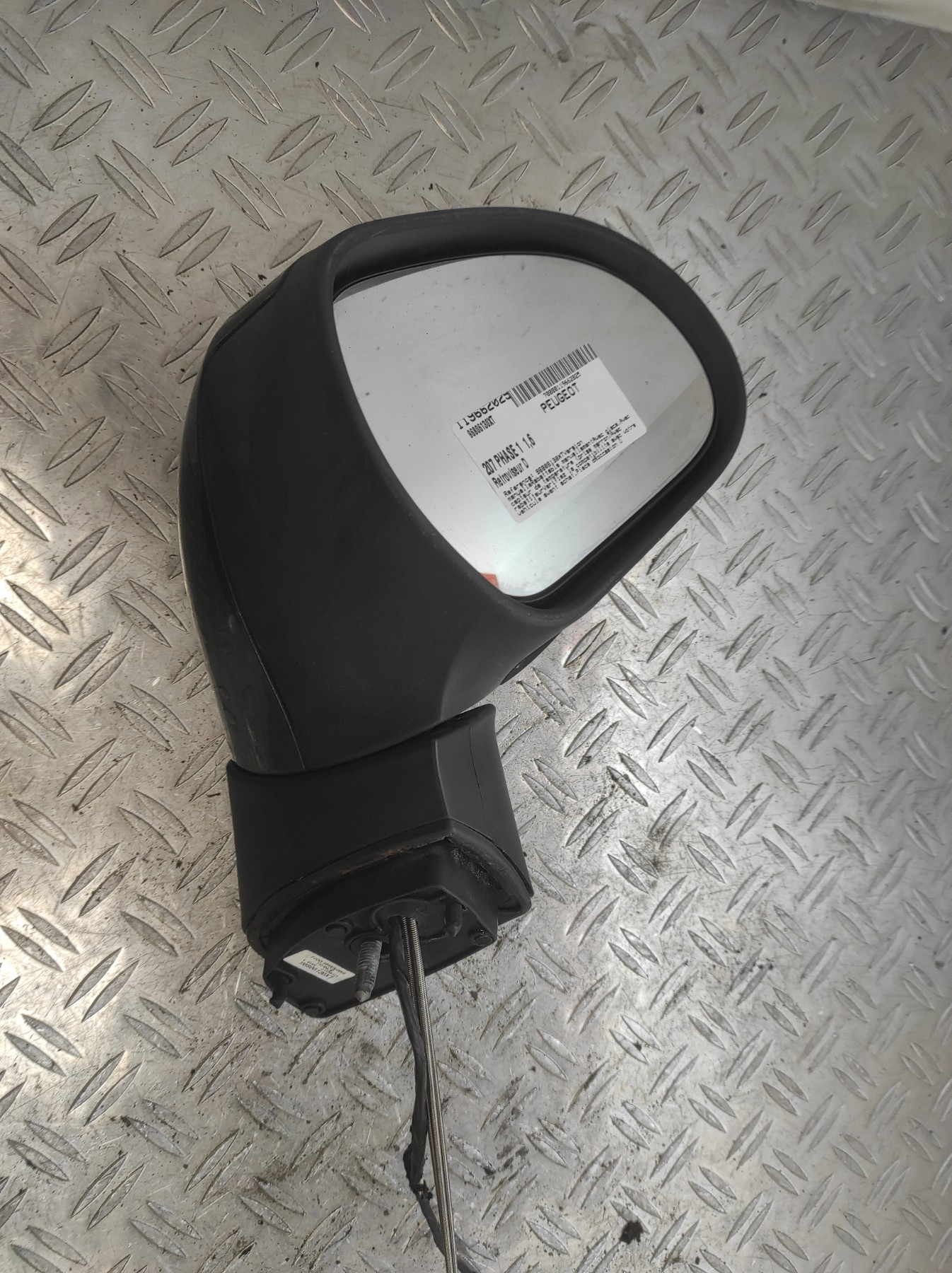 Retroviseur droit PEUGEOT 207 PHASE 1 – 96806130XT