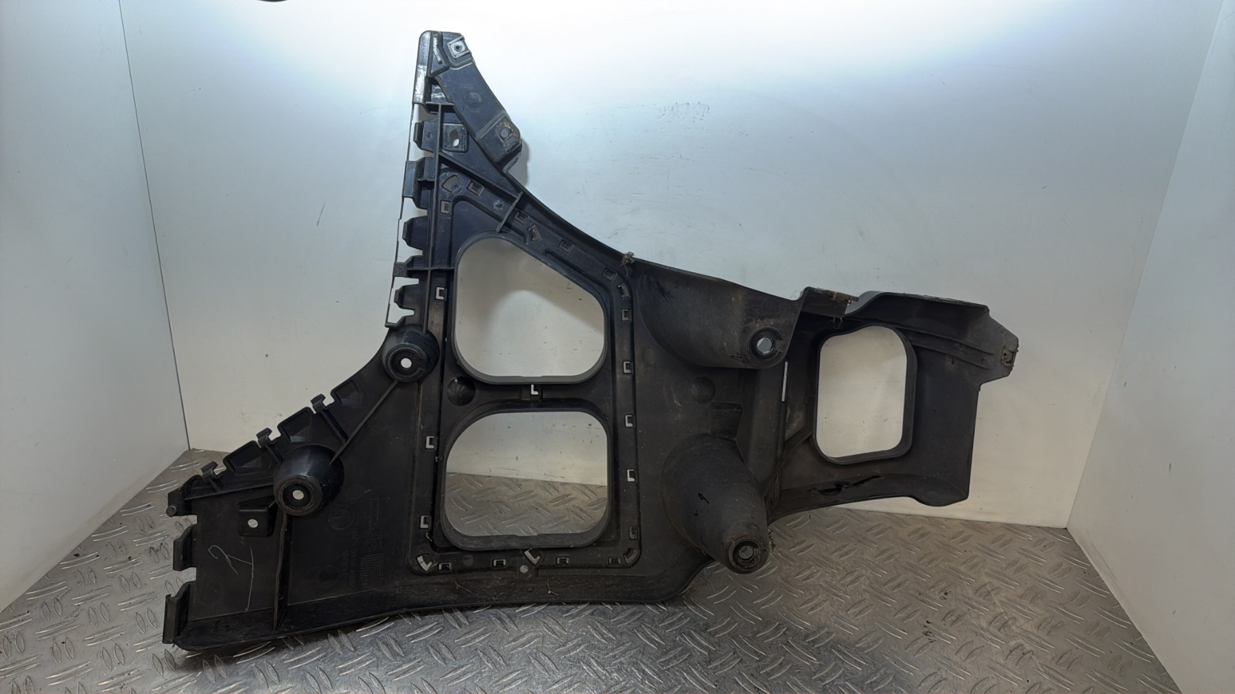 Support de pare chocs arriere BMW – 51127176245