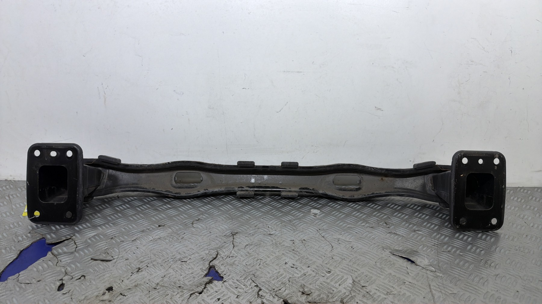 Renfort pare choc arriere (traverse) BMW – 51127158449