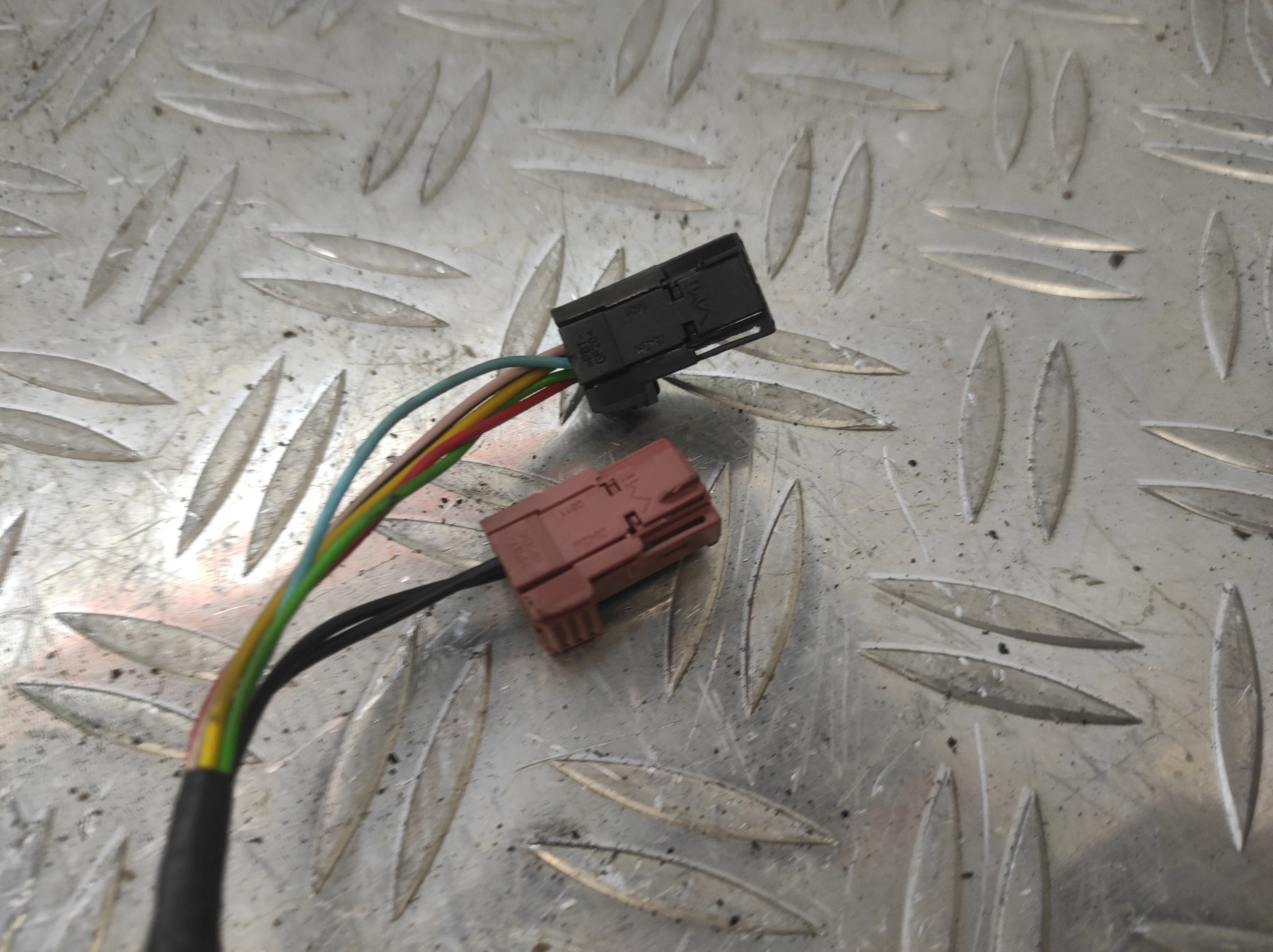 Retroviseur droit CITROEN C3 2 PHASE 2 – 00008154AR