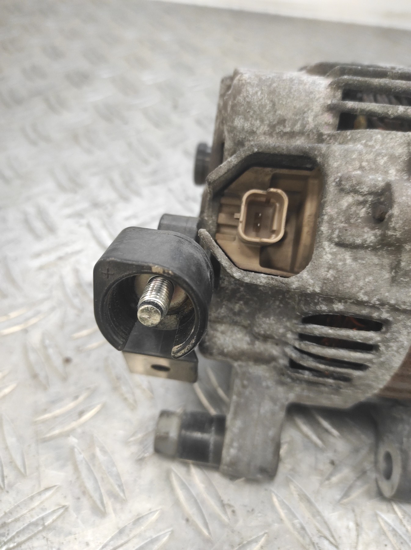 Alternateur PEUGEOT 207 PHASE 2 – 9666030280