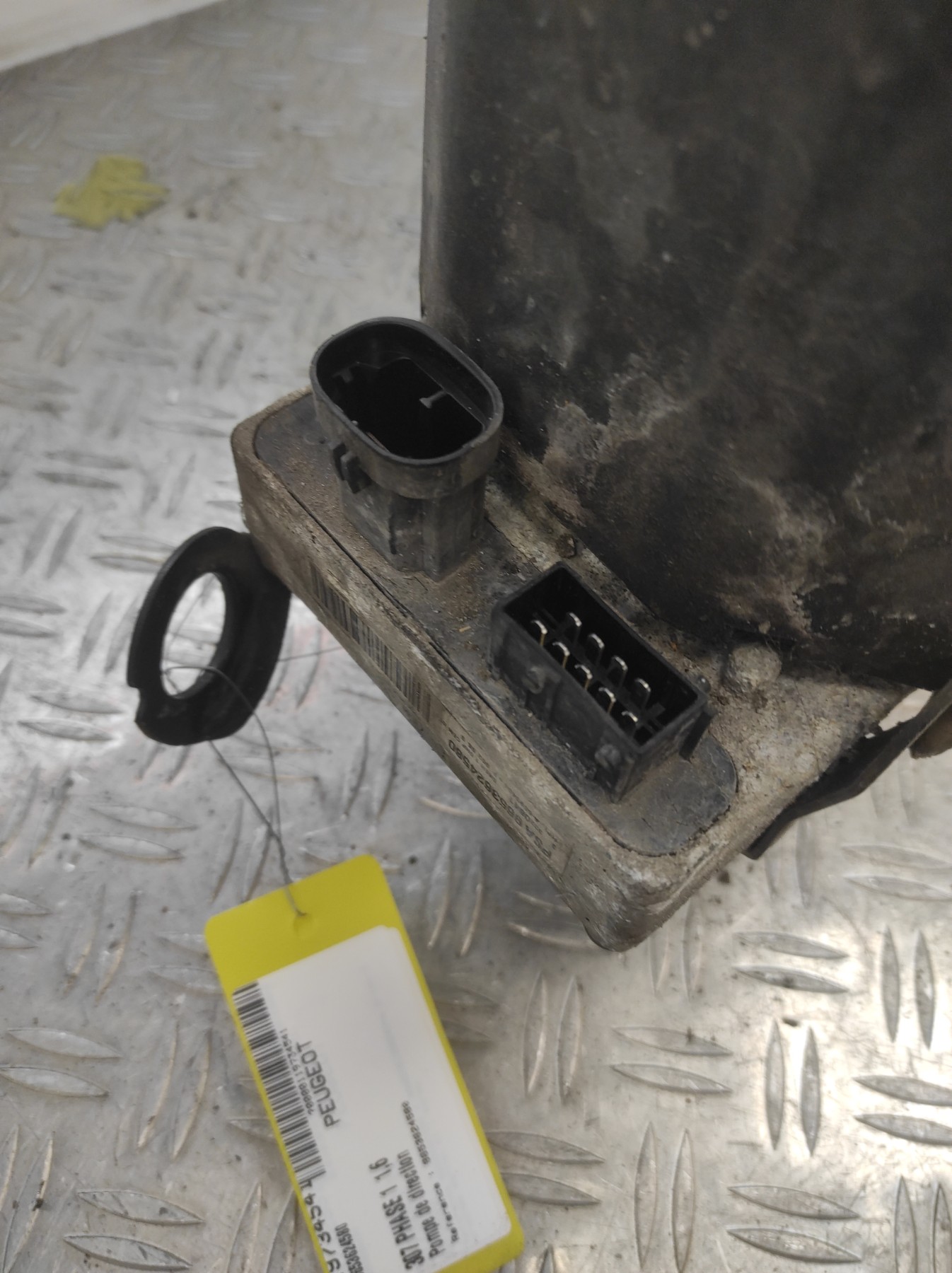 Pompe de direction PEUGEOT 307 PHASE 1 – 9653624580