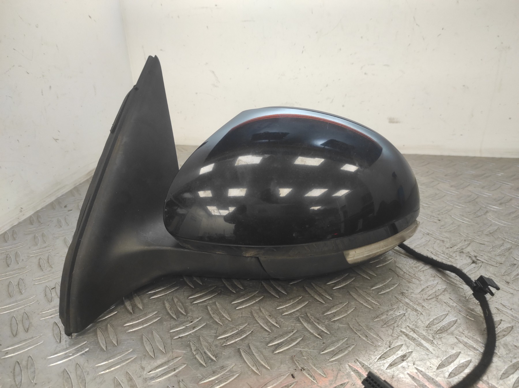 Retroviseur gauche VOLKSWAGEN TIGUAN 1 PHASE 1 – 5N1857501AH