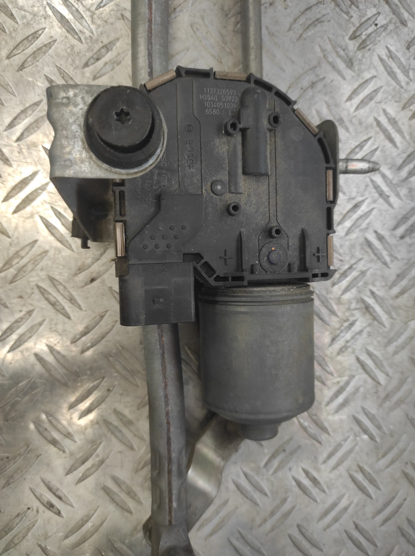 Moteur essuie glace avant VOLKSWAGEN TIGUAN 1 PHASE 1 – 5N1955119A