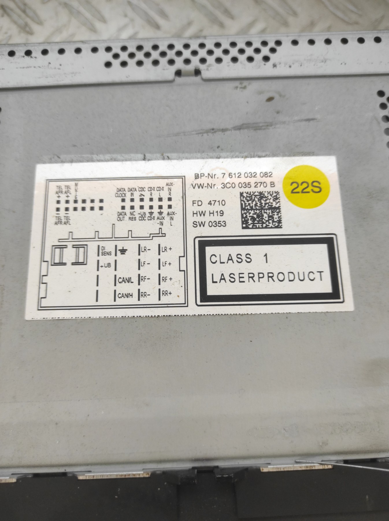 Autoradio d&rsquo;origine VOLKSWAGEN TIGUAN 1 PHASE 1 – 3C0035270B