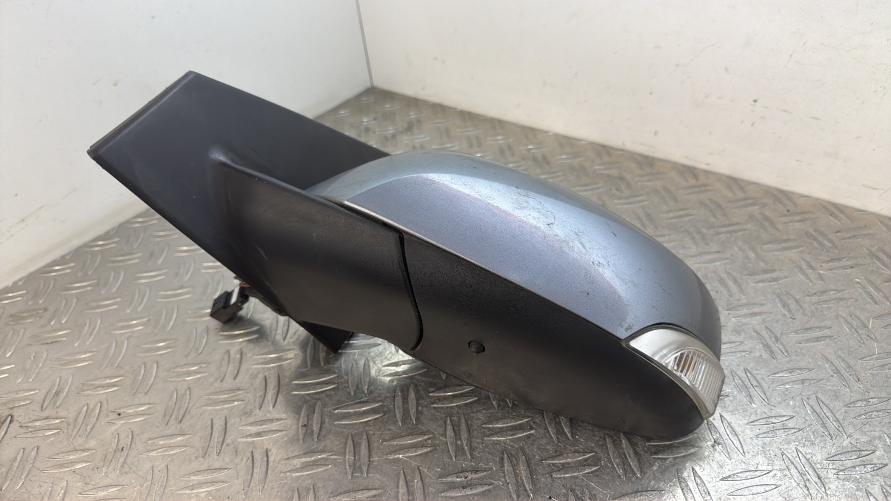 Retroviseur gauche CITROEN C6 – 519342KL