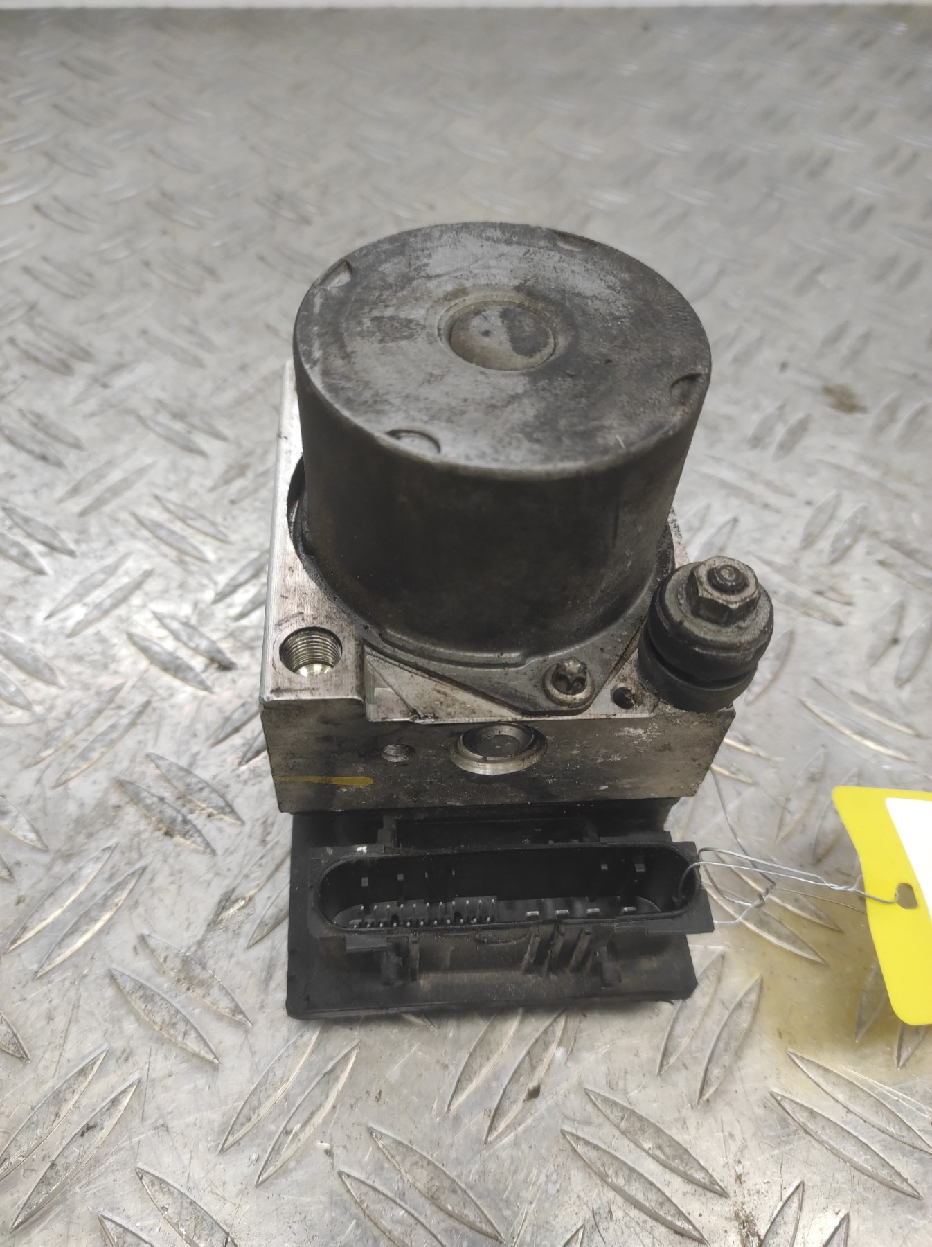 Bloc ABS (freins anti-blocage) PEUGEOT 107 PHASE 1 – 265231579