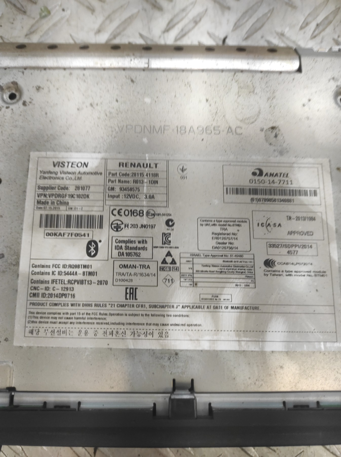 Autoradio d’origine RENAULT TRAFIC 3 COURT PHASE 1 – 281154118R