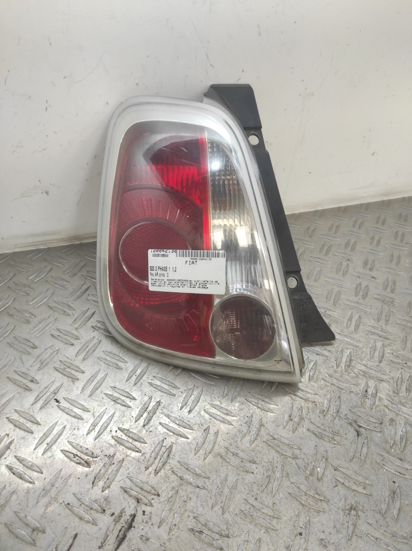Feu arriere principal gauche (feux) FIAT 500 2 PHASE 1 – 51885548