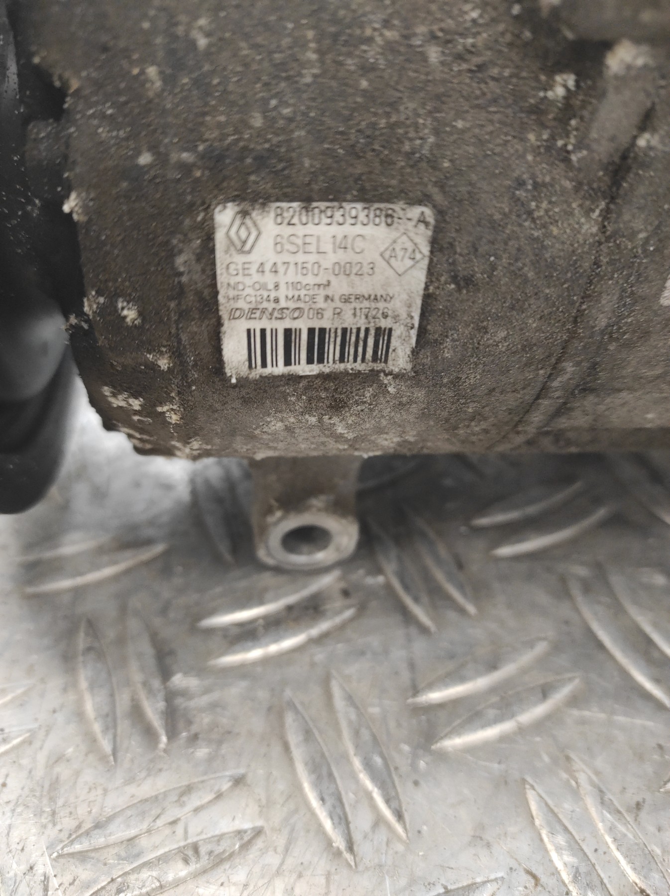 Compresseur clim RENAULT SCENIC 3 PHASE 2 – 8200939386