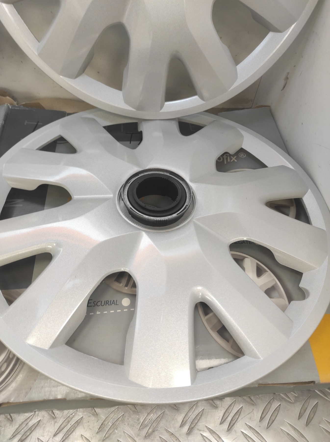 Enjoliveur RENAULT MEGANE 2 PHASE 2 – 7711419381