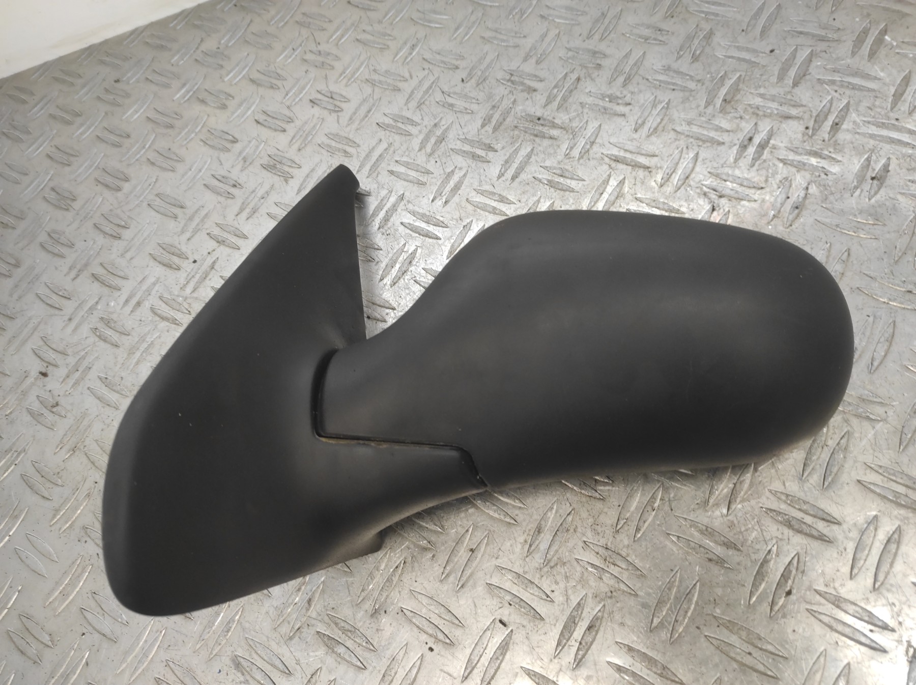 Retroviseur gauche RENAULT CLIO 2 PHASE 1 – 7700415325