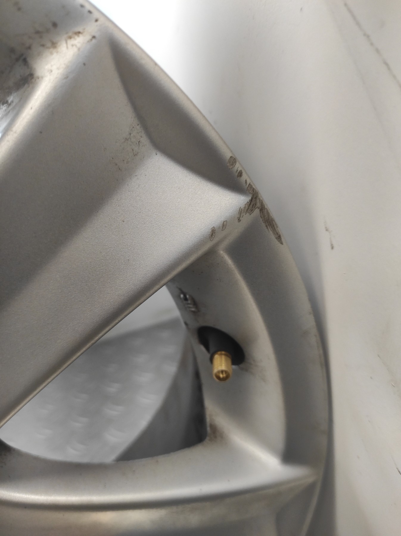 Jante PEUGEOT 207 PHASE 1 – 00005402P0