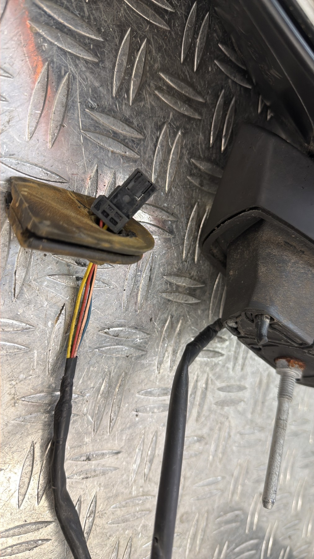 Retroviseur gauche CITROEN C3 2 PHASE 1 – 232676023