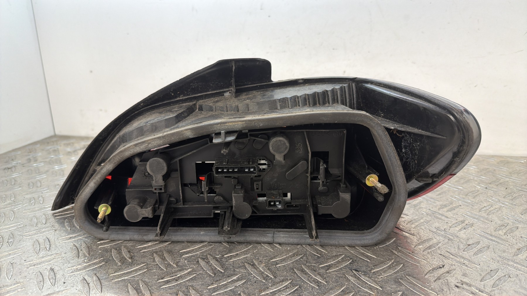 Feu arriere principal gauche (feux) PEUGEOT 406 PHASE 1 – 6,35E+11