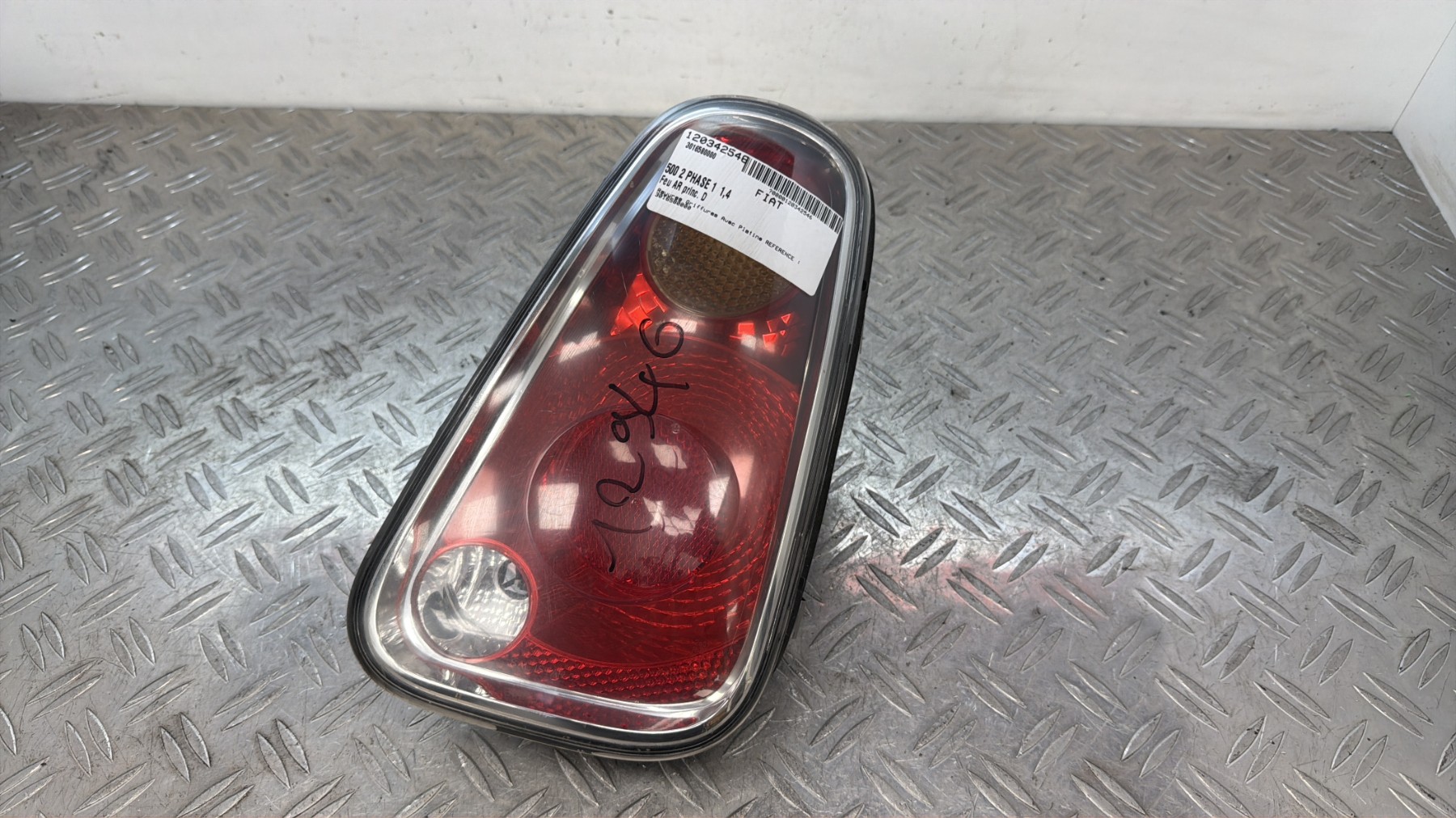 Feu arriere principal droit (feux) MINI MINI 1 R50/R53 PHASE 1 – 3016580000