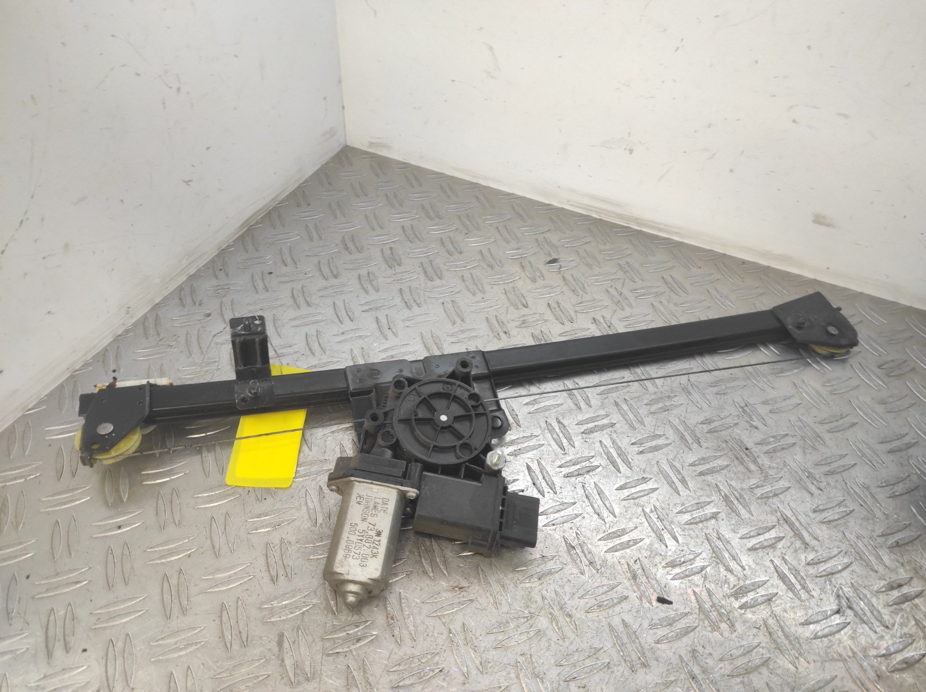 Leve vitre electrique avant droit FIAT DUCATO 3 PHASE 2 – 1368921080