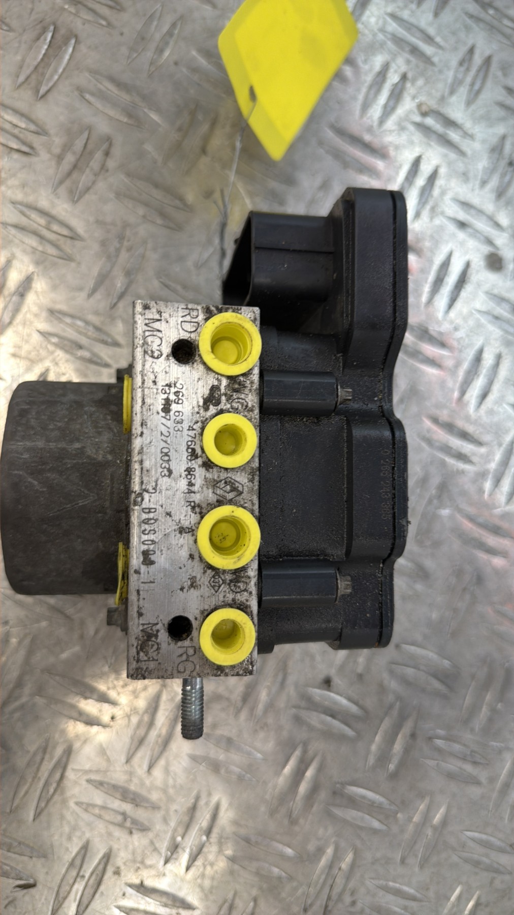 Bloc ABS (freins anti-blocage) RENAULT CLIO 4 PHASE 1 – 476608644R